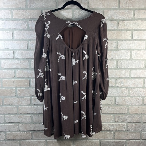 Altar’d State Brown Embroidered Dress- Size L - Picture 2 of 6